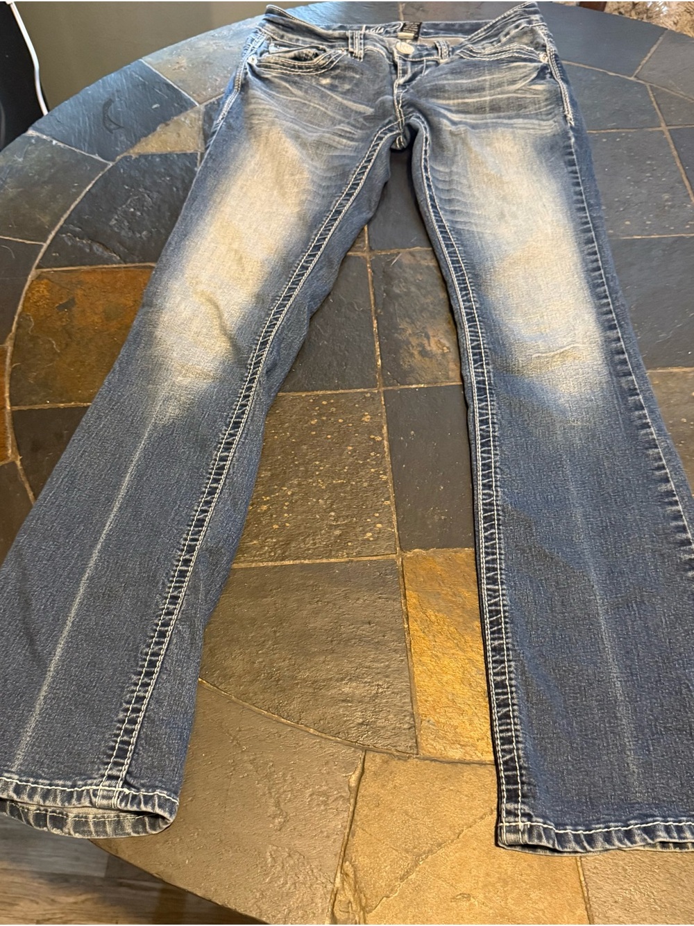 Women’s Boot Cut Jeans in Faded Blue